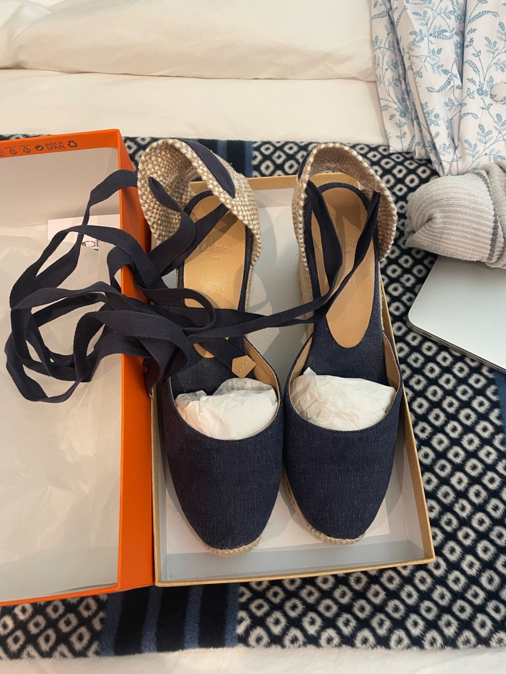 Castaner Navy espadrilles